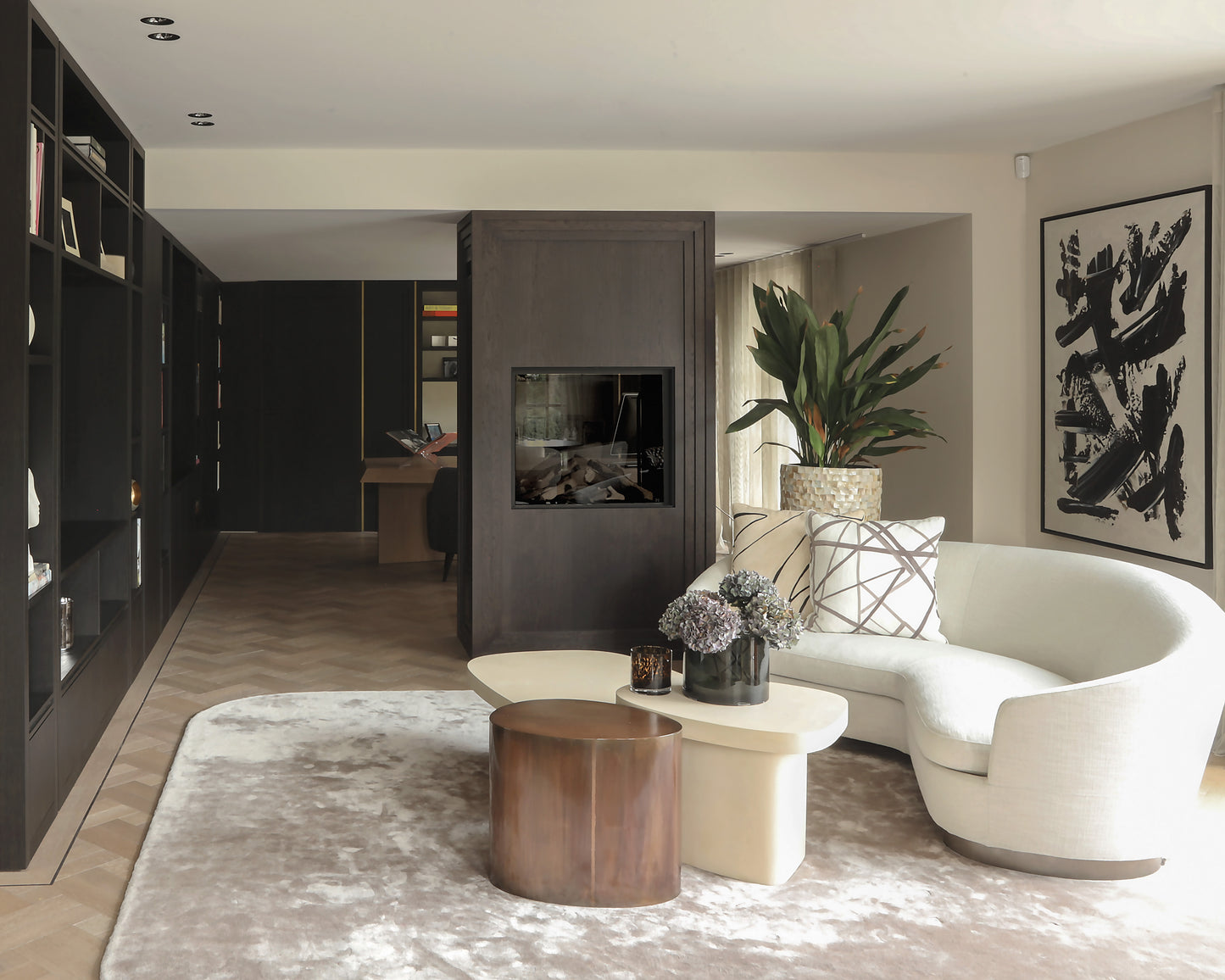 MODERN ELEGANCE